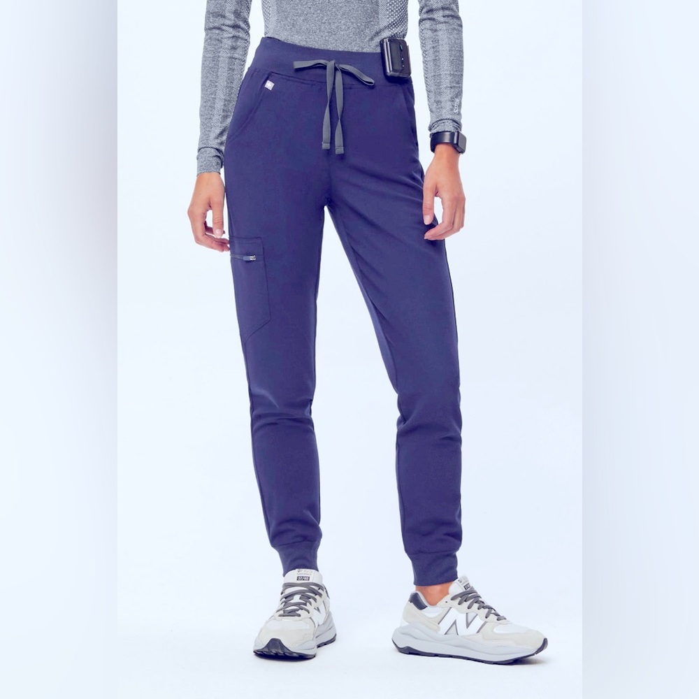 FIGS Zamora High-waisted jogger scrub pants